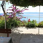 In With Sea View, Balcony, Air Conditioning, Wi-fi Appartamento