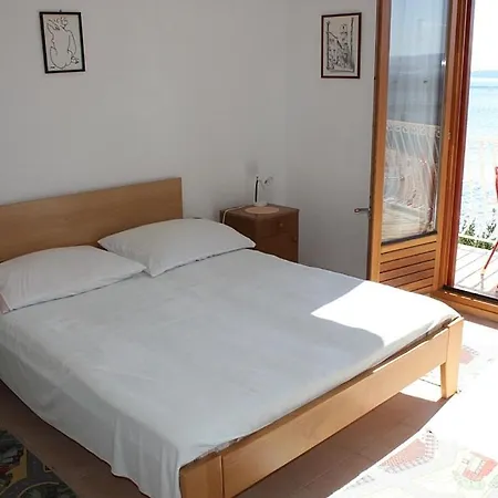 In With Sea View, Balcony, Air Conditioning, Wi-fi Apartment