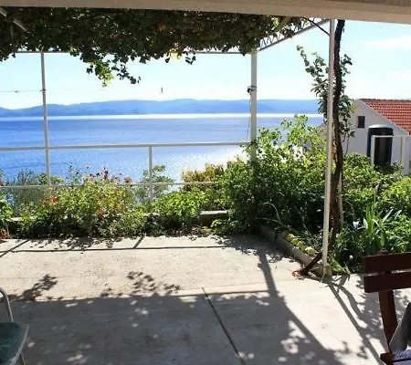 In With Sea View, Balcony, Air Conditioning, Wi-fi *